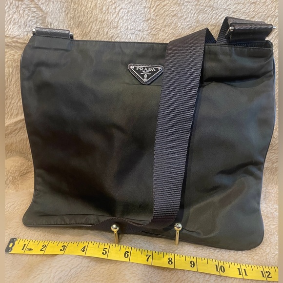 Prada Nylon Crossbody/Shoulder bag in Army Green - Picture 6 of 13